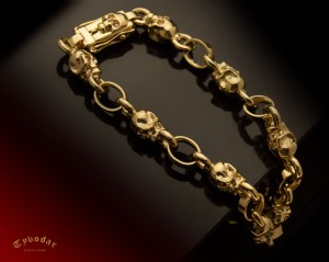 gold_skull_bracelet_v9.jpg