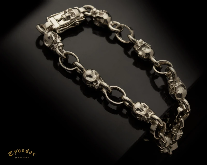 gold_skull_bracelet_v3.jpg