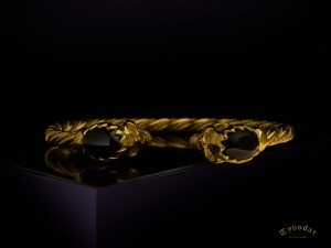 onyx_skull_bracelet_v1.jpg