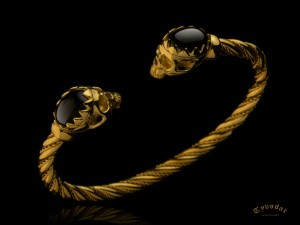 onyx_skull_bracelet_v2.jpg