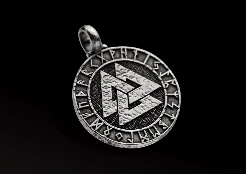 gold_valknut_v5.jpg