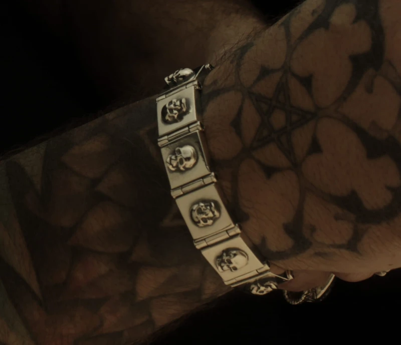 skull_bracelet_gold_v9.jpg