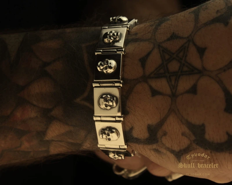 skull_bracelet_v4.jpg