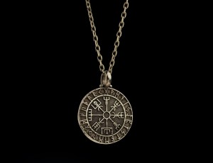 vegvisir_necklace.jpg