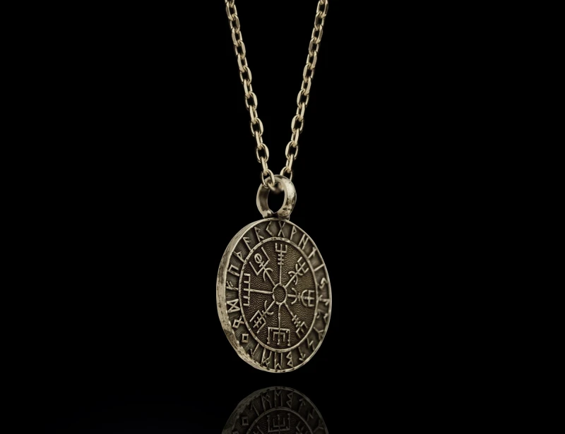 vegvisir_necklace_v1.jpg