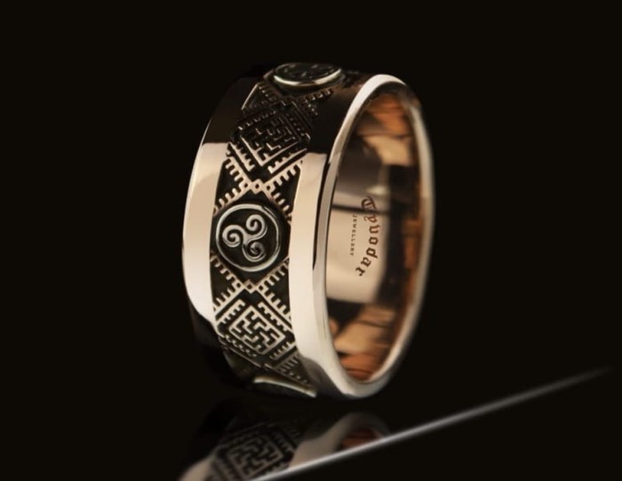 slavic_wedding_ring.jpg