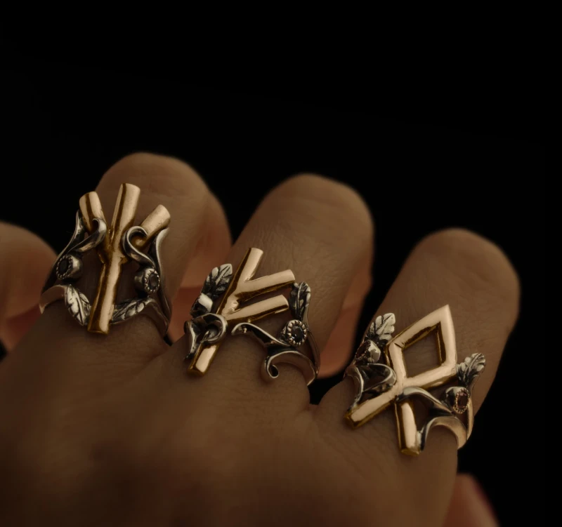 gold_rune_ring.jpg