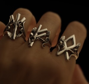 rune_ring_topaz_v8.jpg