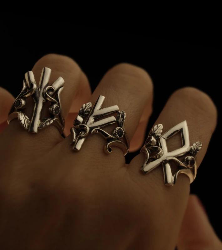_rune_ring_topaz_v7.jpg