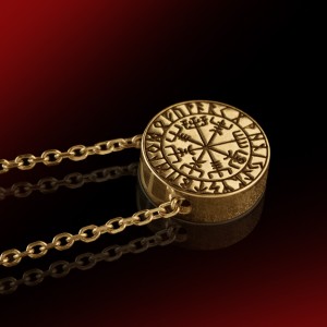 VEGVISIR_gold_necklace_08.jpg