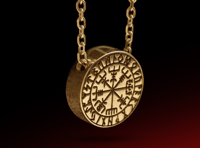 VEGVISIR_necklace_777.jpg