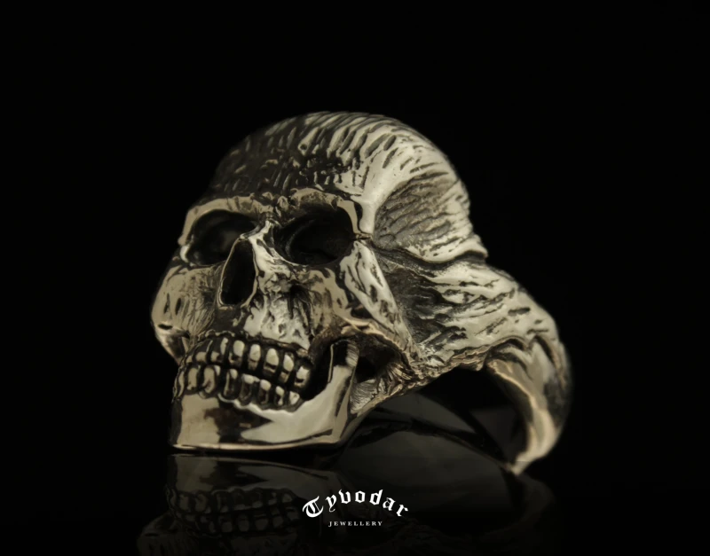 silver_skull_ring_v2.jpg