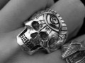 SKULL RING | TYVODAR