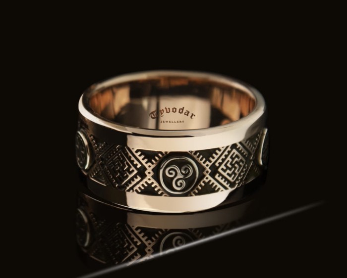 gold_slavic_wedding_ring_01.jpg