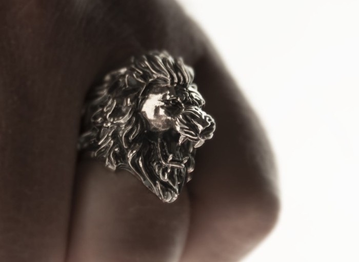 lion_ring_v5.jpg