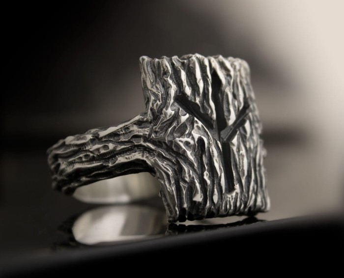 Agiz_rune_ring_Tyvodar_v3.jpg