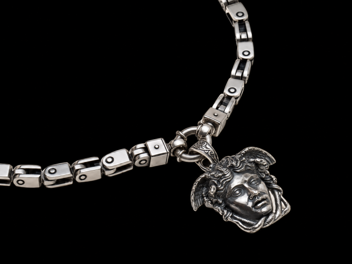 Biomechanical silver chain | MEDUSA PENDANT | TYVODAR