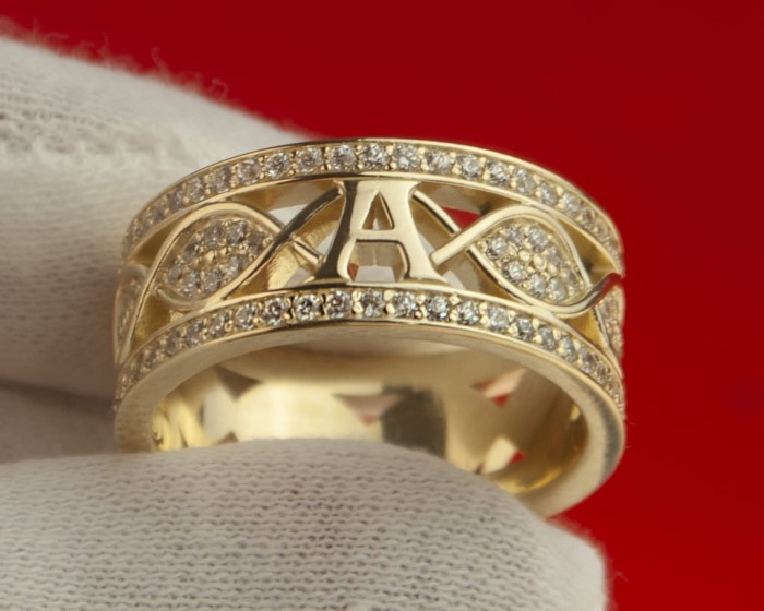 Personalized ring_v4.jpg