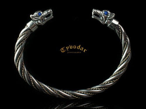 Szafirowy Fenrir | TYVODAR