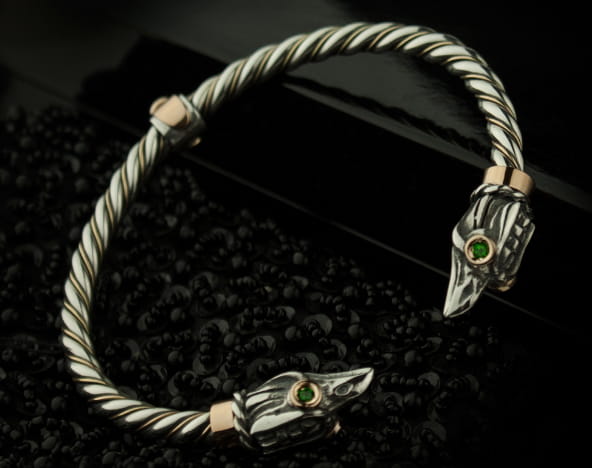 huggi_and_munnin_gold_bracelet.jpg