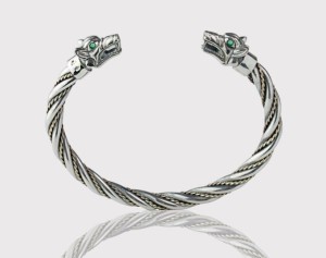 viking_bracelet_emeralds.jpg