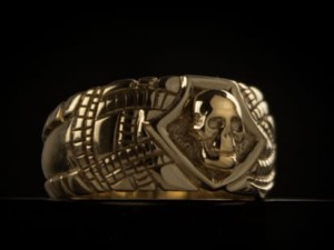 gold_skull_ring.jpg