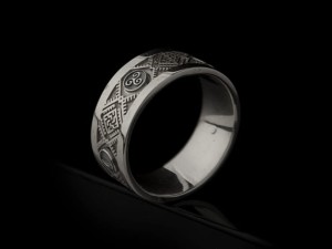 pagan_ring.jpg