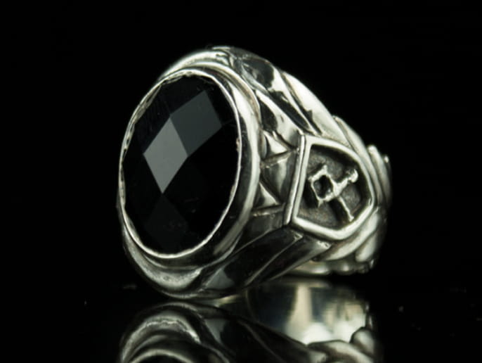 viking_rune_ring_onyx.jpg