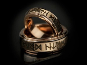 gold_rune_rings.jpg