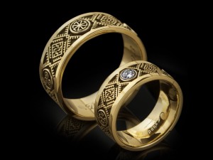 slavic_gold_wedding_rings.jpg
