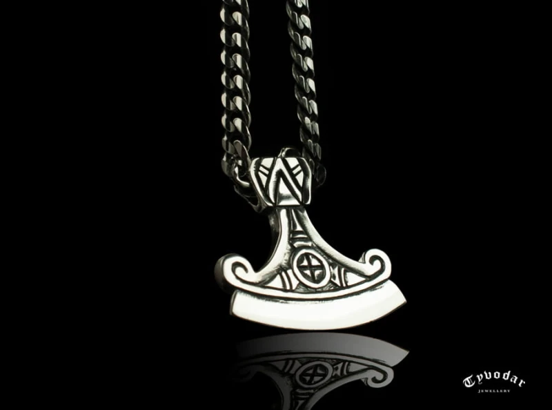 PERUN_PENDANT_NECKLACE_O8.jpg