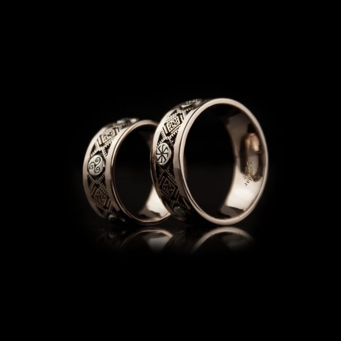 gold_slavic_ring.jpg