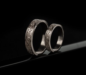 gold_viking_wedding_rings.jpg