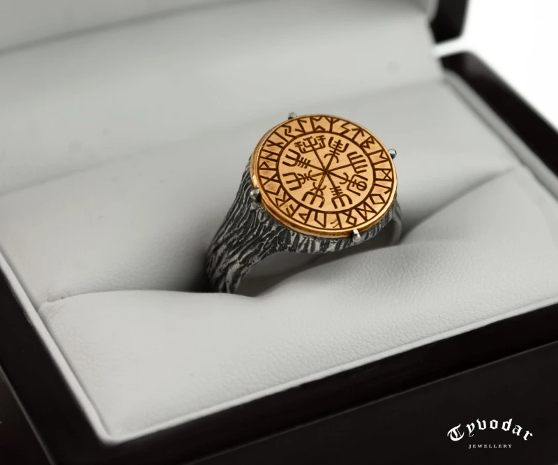 viking_ring_gold_tyvodar.jpg