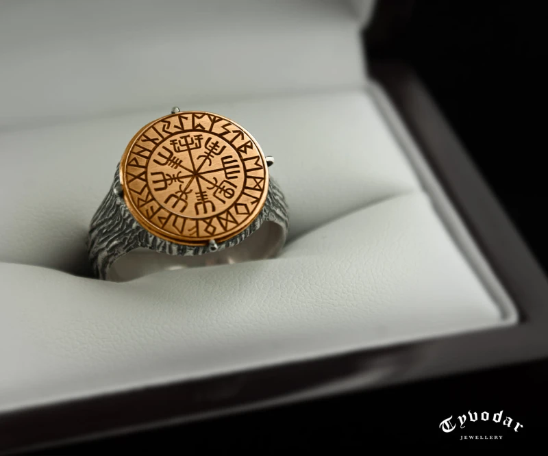 viking_ring_gold.jpg