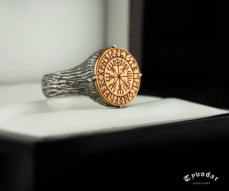 viking_rune_ring.jpg