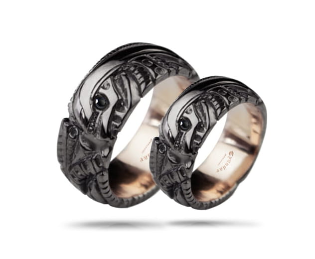 biomechanical_black_gold_ring.jpg