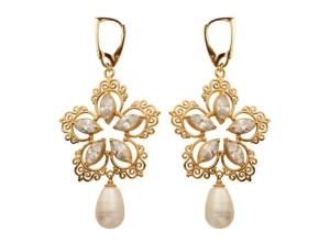pearl_earrings.jpg