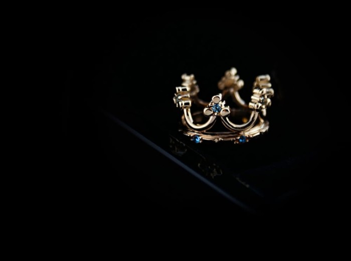 crown_ring.jpg