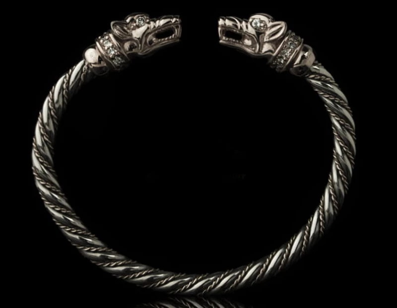 zlota_bransoleta_z_diamentami_fenrir.jpg
