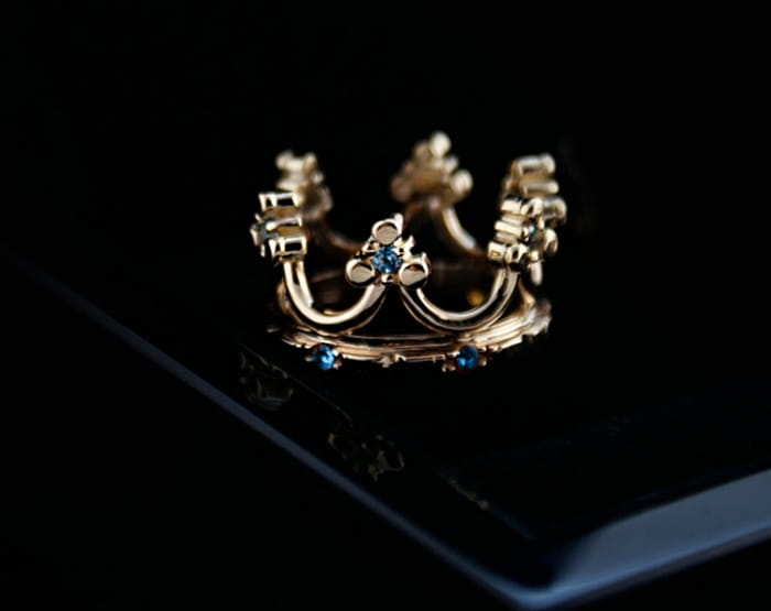 gold_crown_ring.jpg