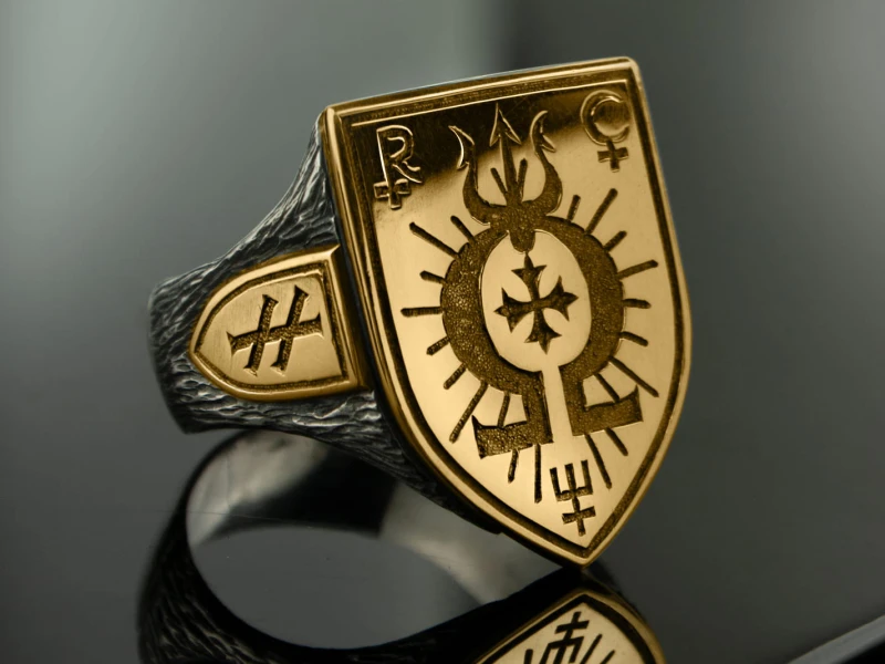 gold_omega_hate_ring_tyvodar.jpg