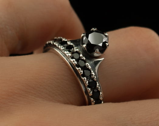 black_diamond_engagement_rings.jpg