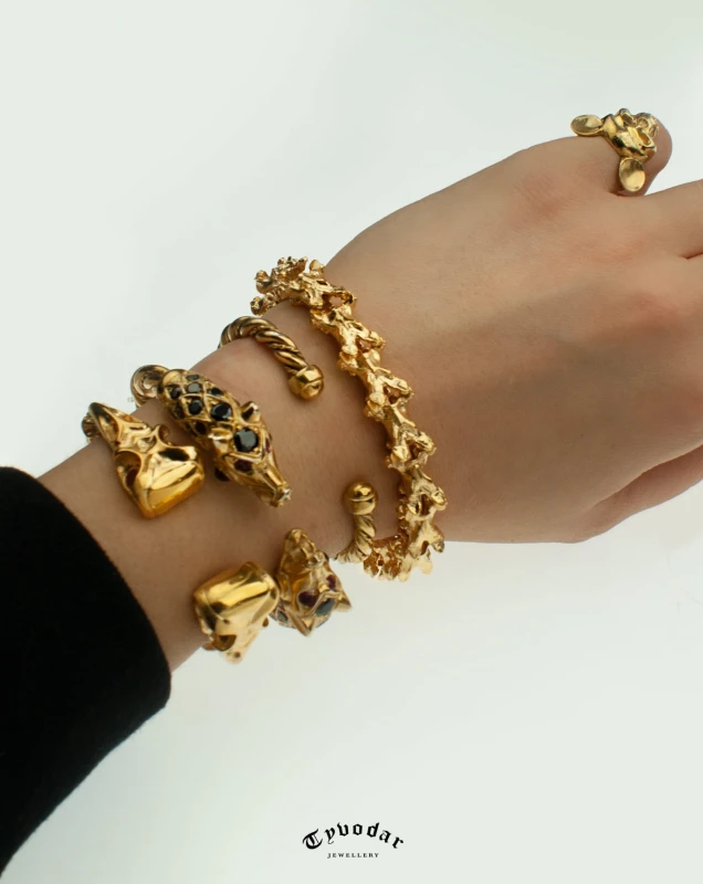 bracelet_gold.jpg