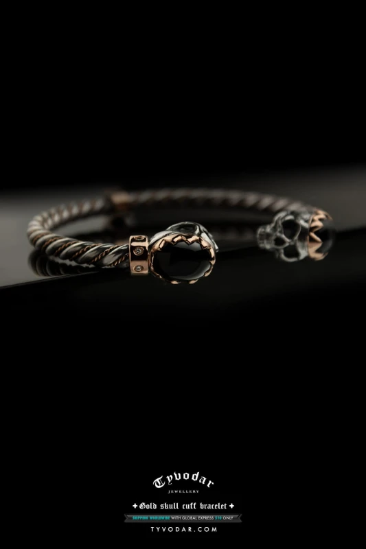 gold_skull_cuff_bracelet_v3.jpg
