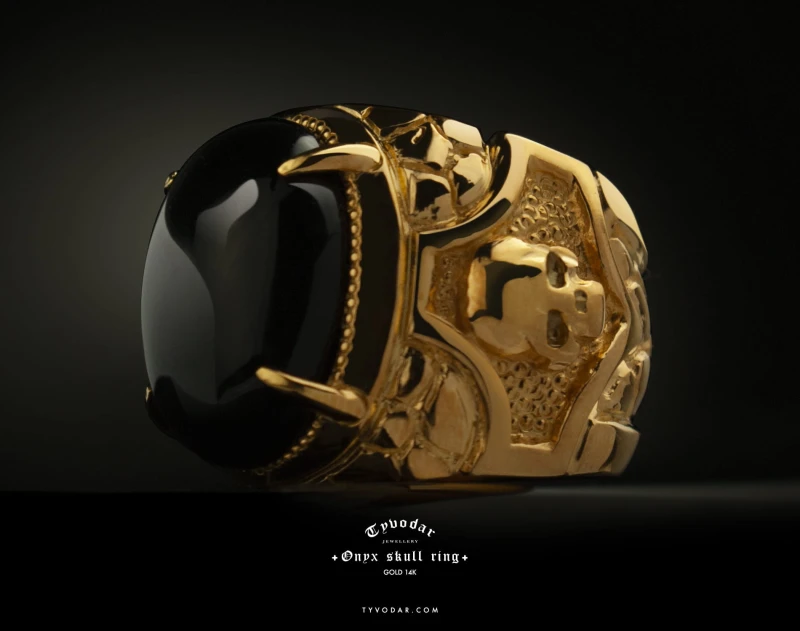 onyx_skull_ring.jpg