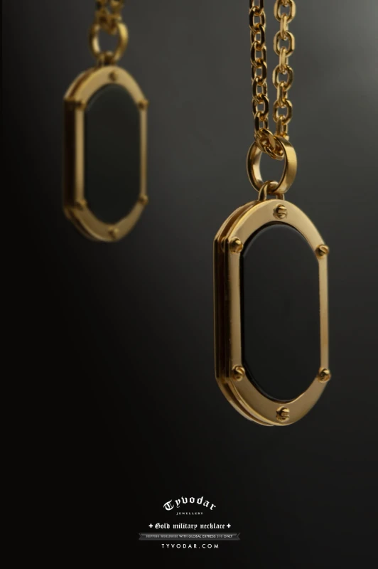 gold_onyx_military_necklace_v3.jpg