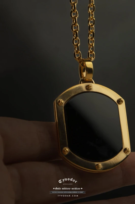 gold_onyx_military_necklace_v5.jpg