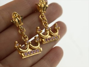 crown_earrings_gold_rose_stone1.jpg