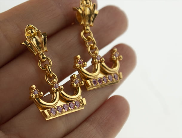 crown_earrings_gold_rose_stone1.jpg